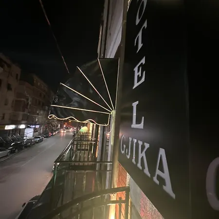 Gjika * 地拉那