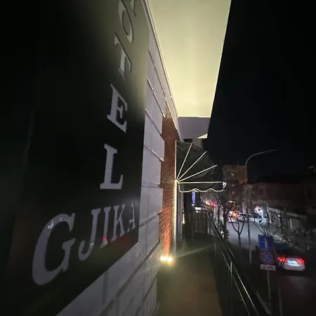 Gjika Hotel *